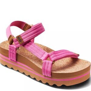 Reef Cushion Rem Pink Hi Platform Sandal size 7.5